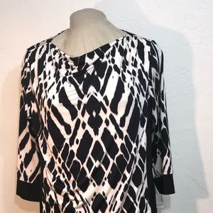 LIZ CLAIBORNE Size: XL NWT ( New With tags ) top